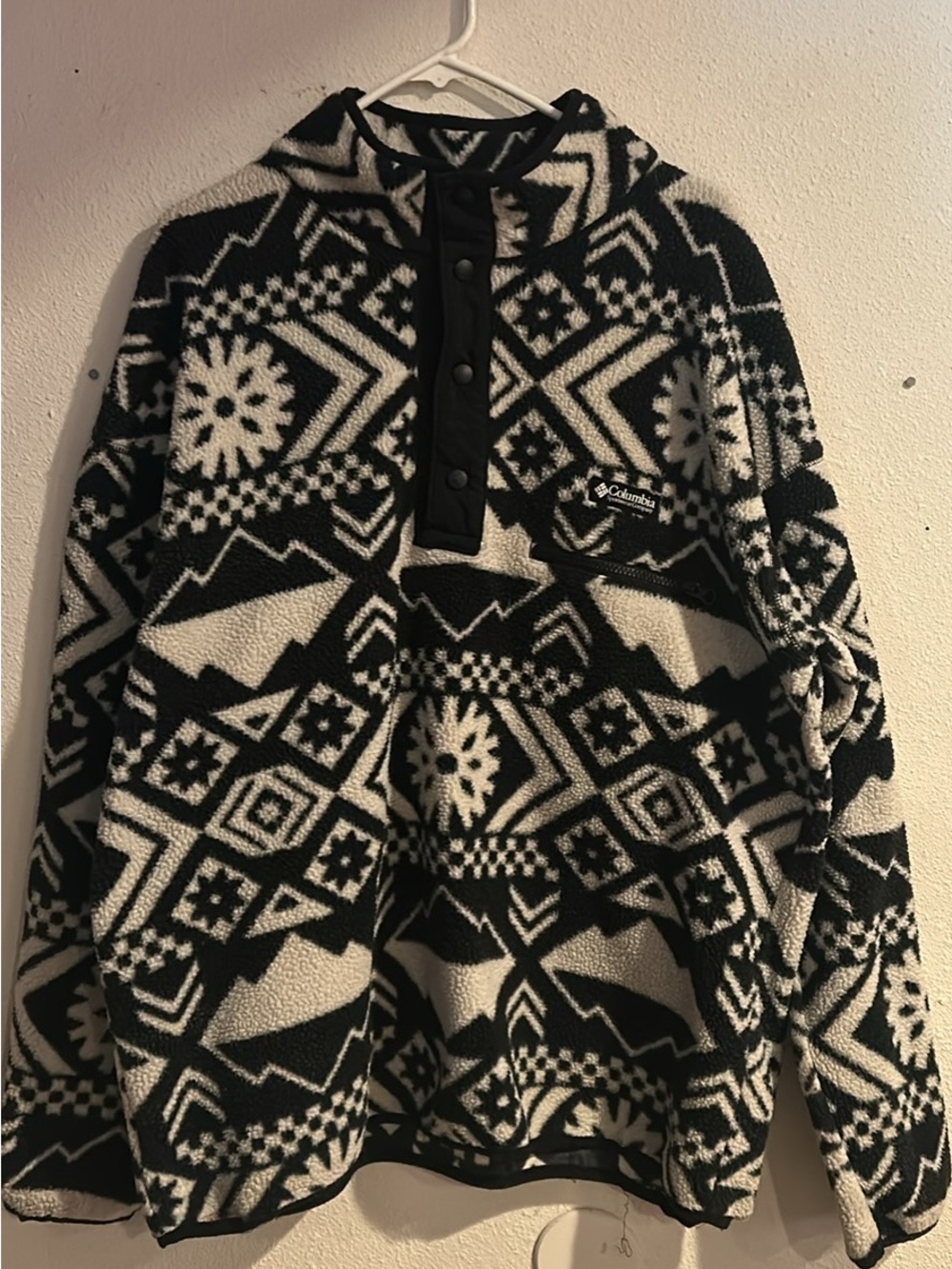 Columbia Black & White Geometric Zip-Up Fleece